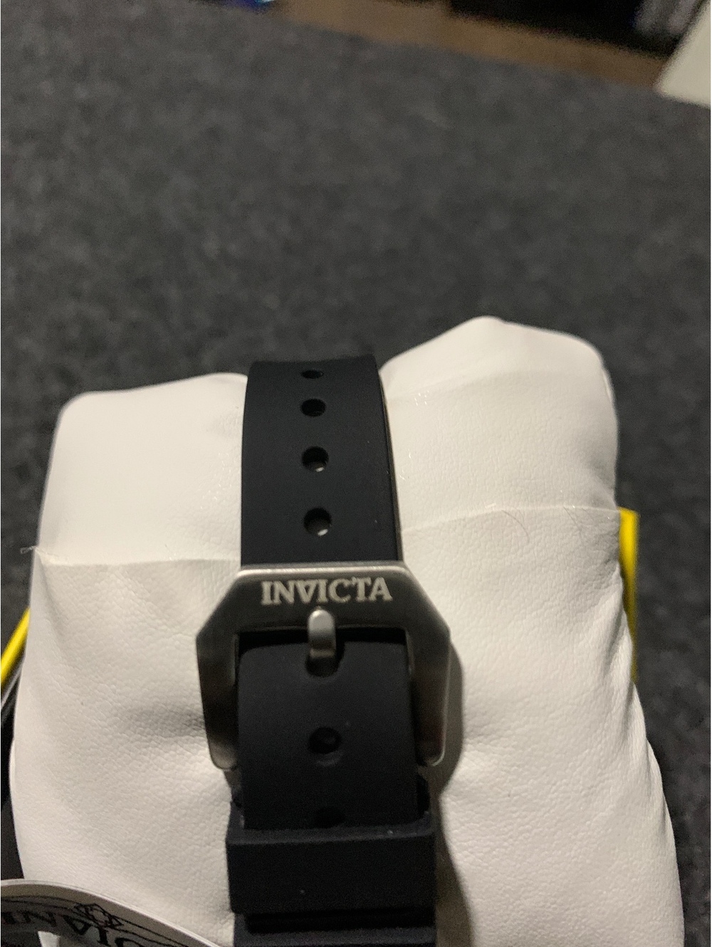 Invicta Racing quartz watch - Picture 2 of 5